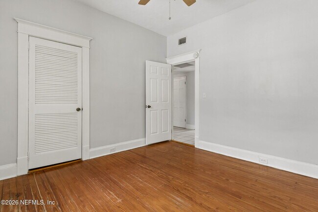 Building Photo - 2527 Forbes St