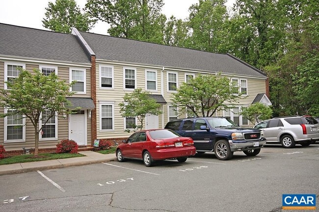 Building Photo - 1039 Carrington Pl