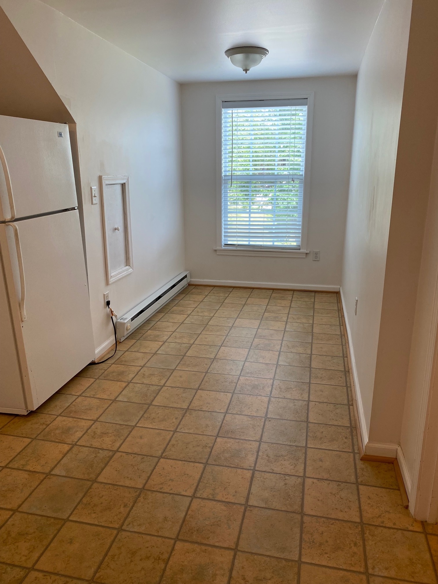 Alcove 1, dining - 95 Mount Soma Blvd