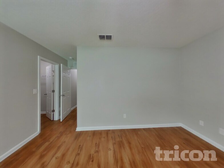 Building Photo - 4480 Glendas Meadow Dr