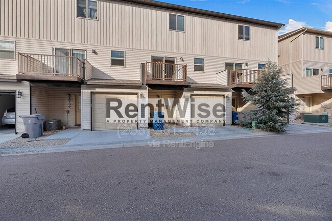 Building Photo - 8732 W Pine Valley Ln