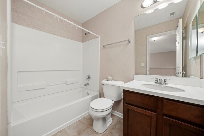 Building Photo - 485 S Jade Ln