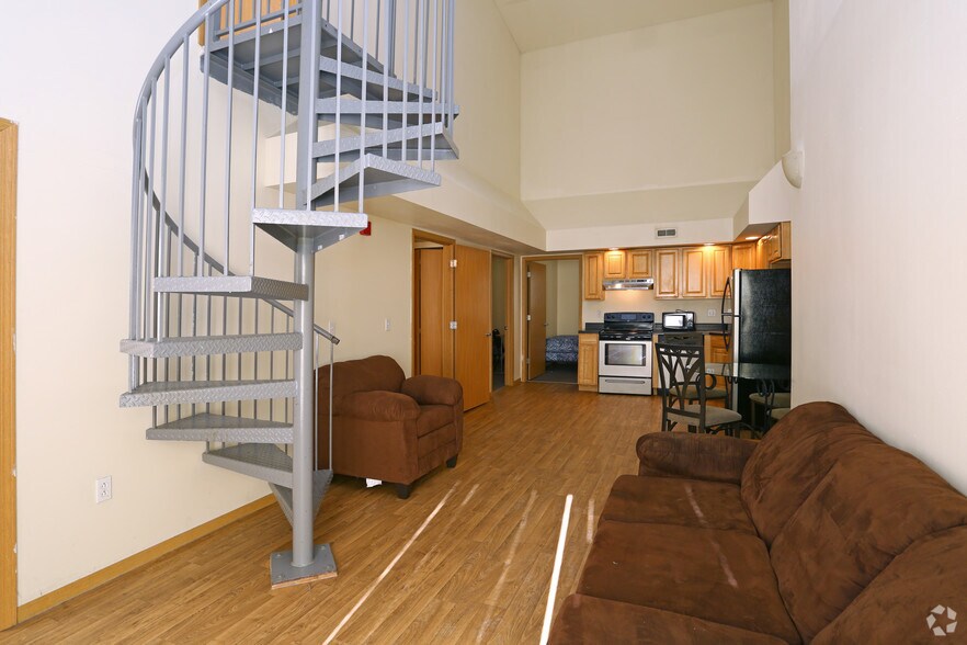 Yugo Champaign South 3rd Lofts 512 S Third St Champaign IL 61820