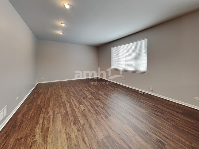 Building Photo - 1756 Wick Way