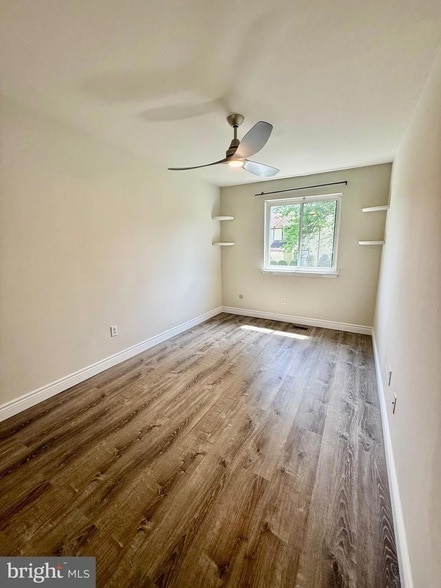 Building Photo - 3159 Spring House Ln