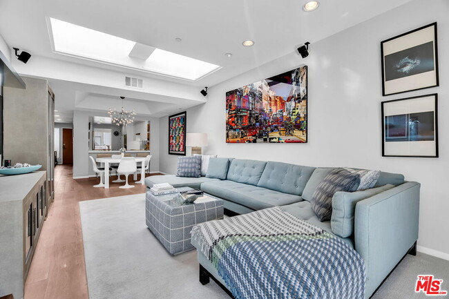 Building Photo - 140 Ocean Park Blvd