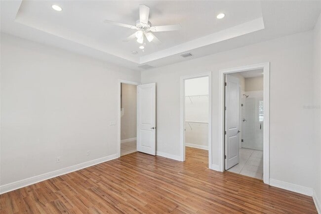 Building Photo - 8884 Bismarck Palm Dr