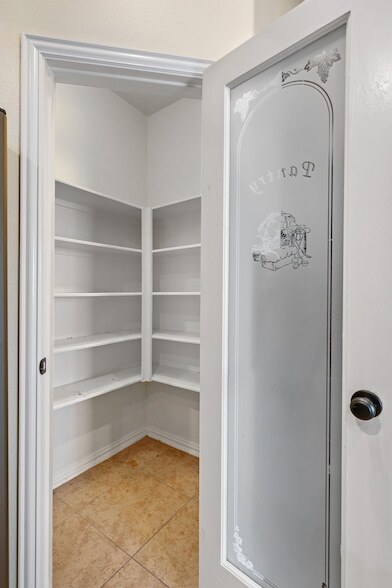 Building Photo - 107 Bella Sole
