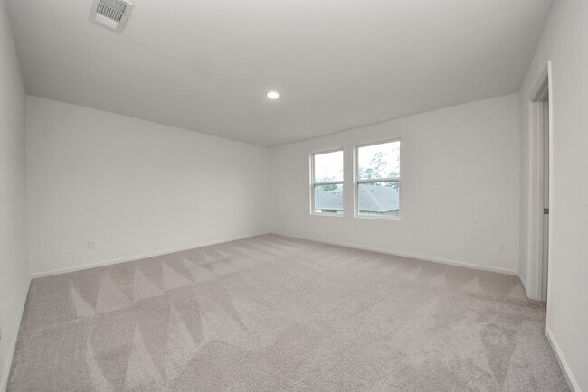 Building Photo - 18740 Lucas Michael Wy