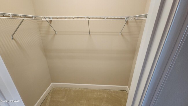 Building Photo - 781 Aldenham Ln
