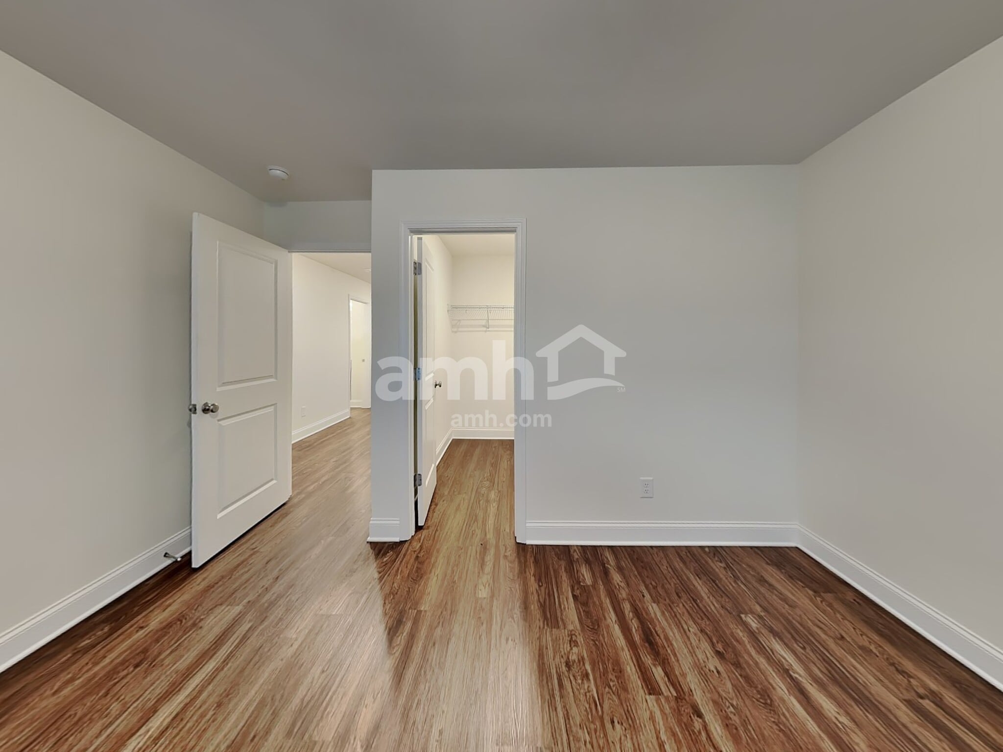 Building Photo - 421 Levon Ct