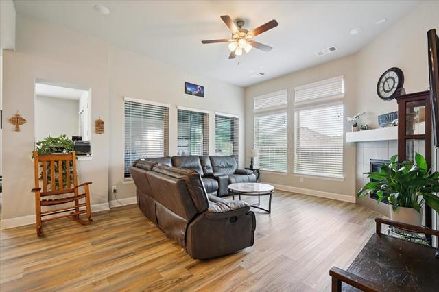 Building Photo - 345 Greenbriar Rd