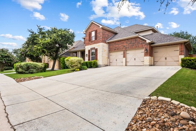 Building Photo - 4 Bedroom/3.5 Bath River Rock Ranch Subdivision