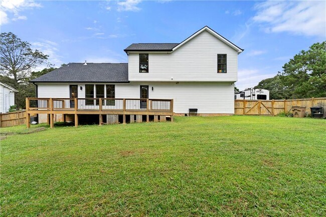 Building Photo - 213 Wagon Wheel Dr