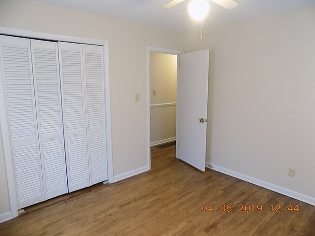 Building Photo - Welcome home to Hi Acres Neighborhood!          20260504