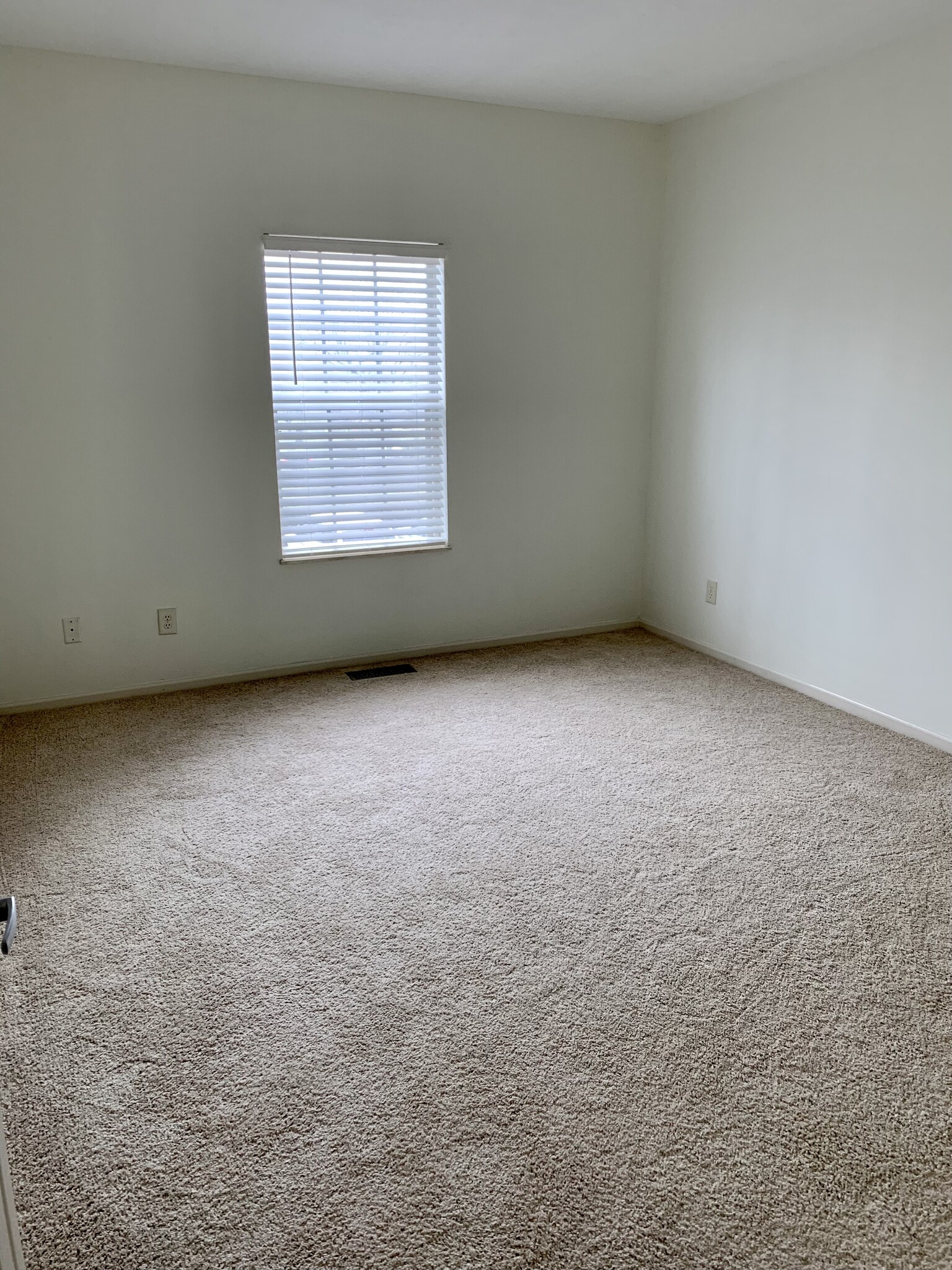 Bedroom 3 - 6116 Inishmore Ln