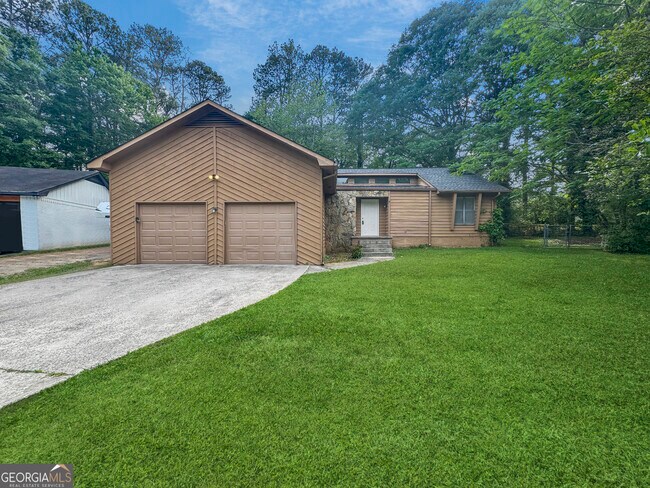 Primary Photo - 9047 Hamilton Ct