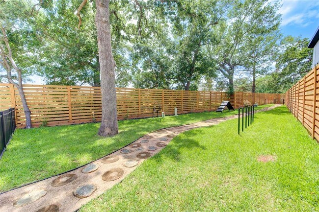 Building Photo - 13103 Beauty Berry Ridge Ln