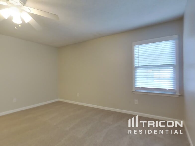 Building Photo - 580 Westchester Cir SW