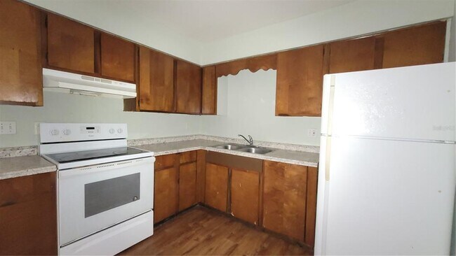 Building Photo - 7119 SW 45th Pl