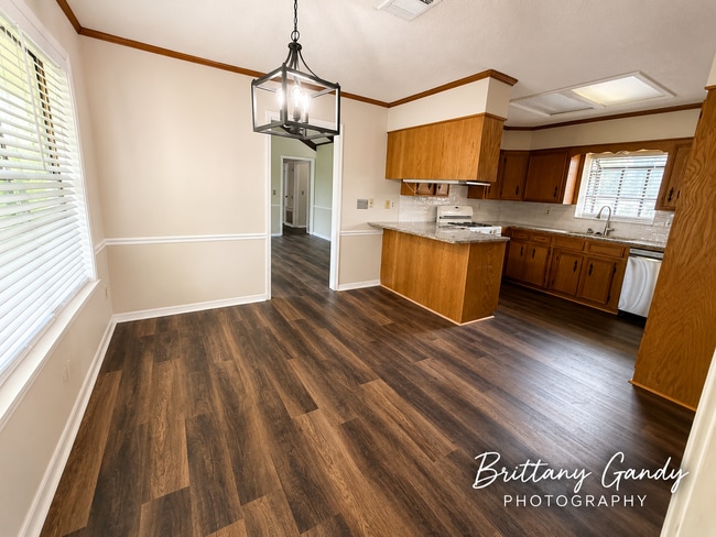 Building Photo - 4824 LA-3276