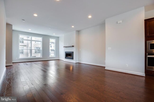 Building Photo - 4488 Lateleaf Trl