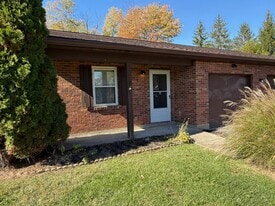 Building Photo - 307 June Marie Dr