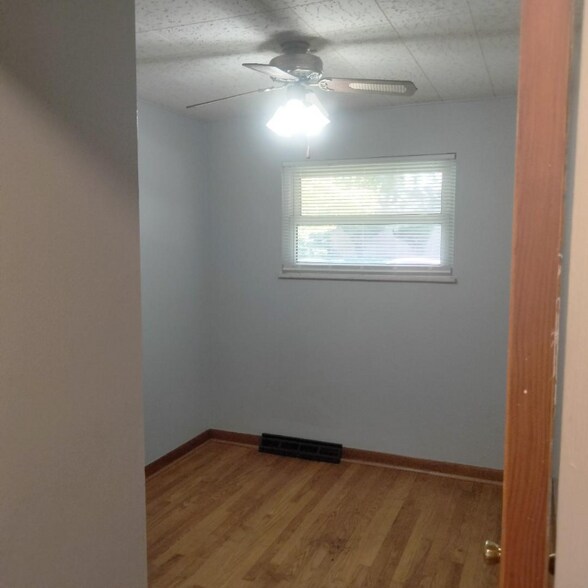 Building Photo - 1125 Walker Ave
