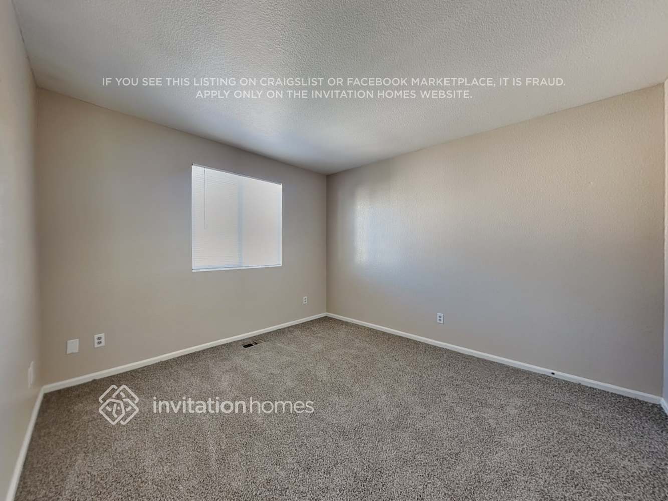 Building Photo - 1205 Bluebird St