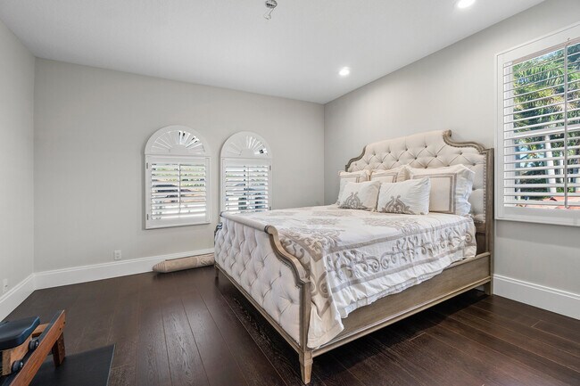 Building Photo - 15872 Double Eagle Trail