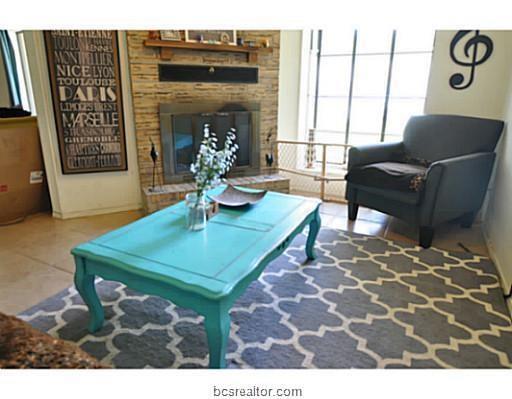 Building Photo - 2820 Forest Bend Dr