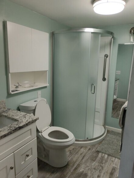 Building Photo - 5 Maryland Ave