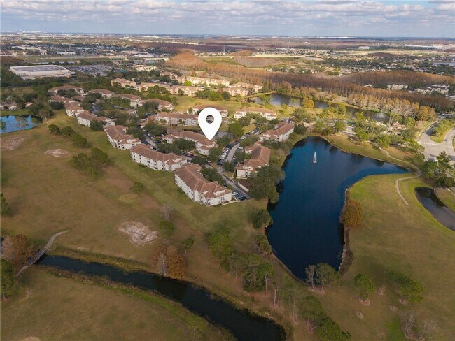 Building Photo - 13838 Fairway Island Dr