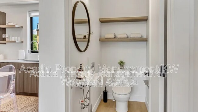 Building Photo - 4186 S Main St