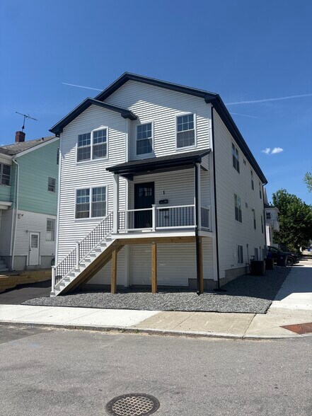 Building Photo - 1 Fowler St