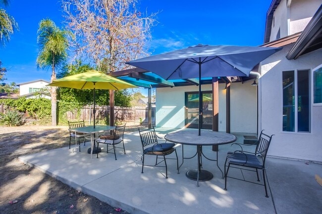 Building Photo - 543 Edna Way