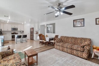 Building Photo - 6717 Yellowhammer Pl