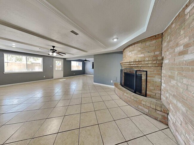 Building Photo - 3519 Sardis Ln