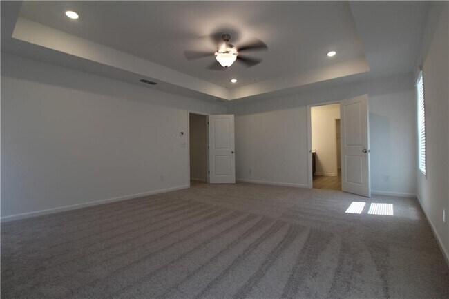 Building Photo - 5508 Coalie Trce