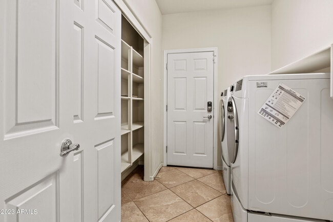 Building Photo - 5224 W Bent Tree Dr