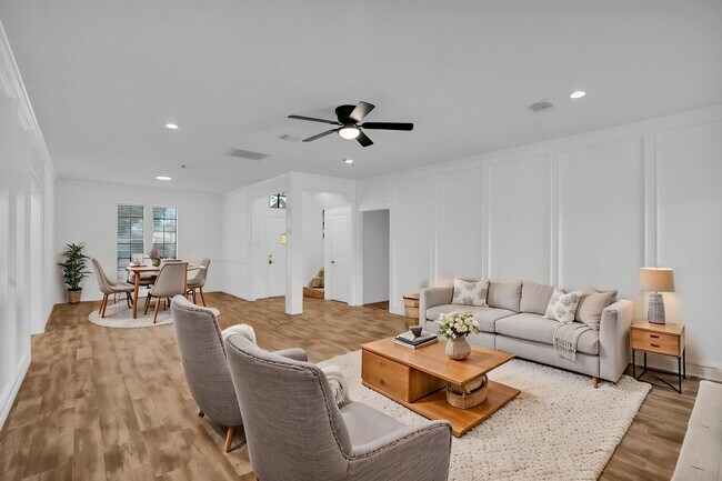 Building Photo - 12411 Exbury Ct