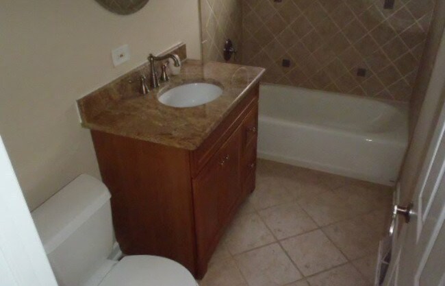 Bathroom - 1674 Maple St