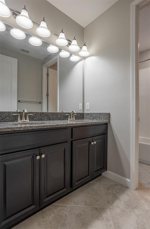 Building Photo - 11715 Navajo Sandstone St