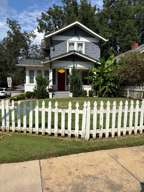 Building Photo - 1623 Westwood Ave SW