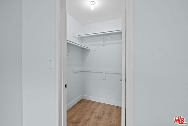 Building Photo - 7904 Topanga Canyon Blvd