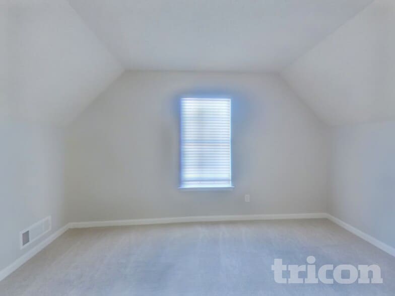 Building Photo - 421 Washington Dr