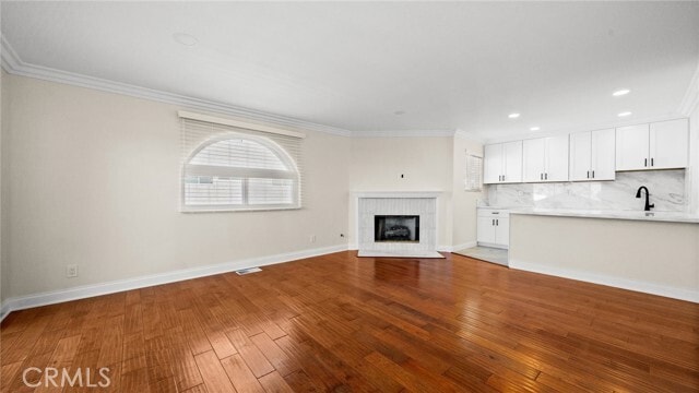 Building Photo - 521 Avenue C