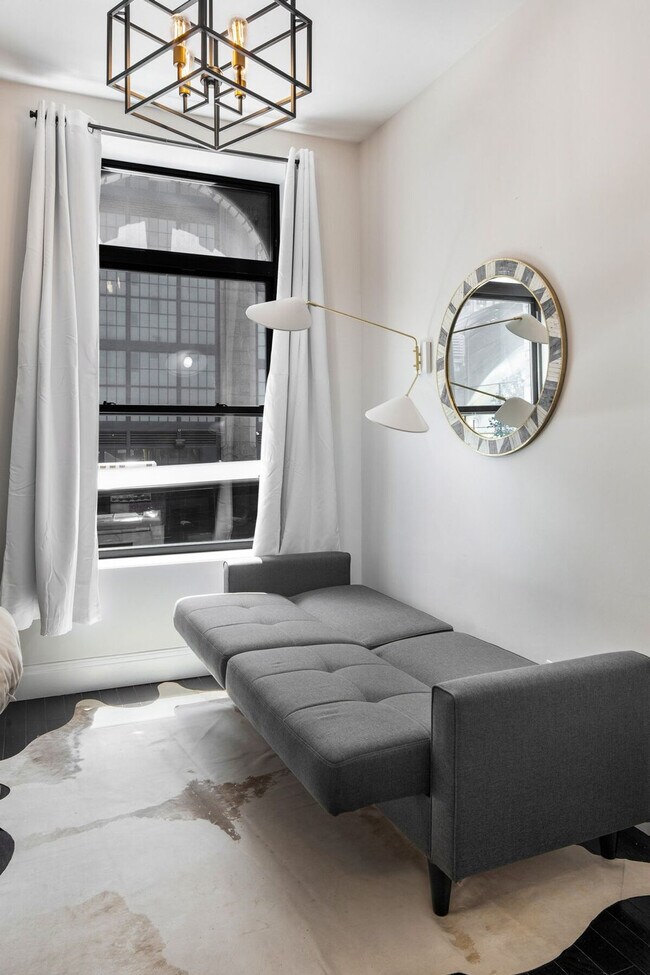 Building Photo - 30 NY-25