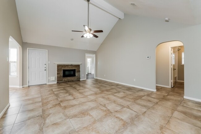 Building Photo - 24030 Rockygate Dr