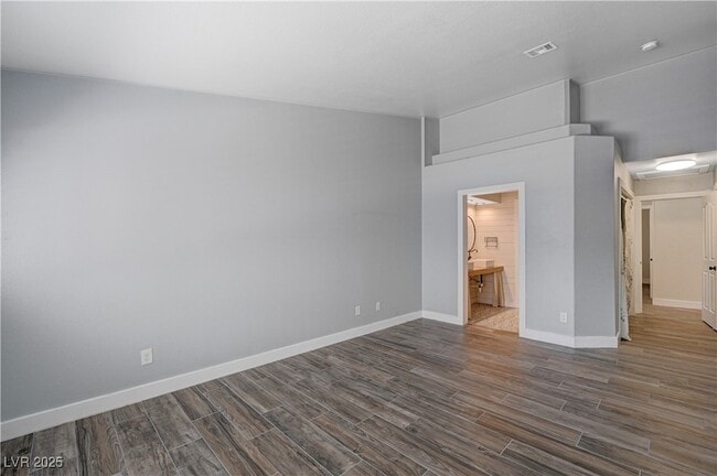 Building Photo - 7735 Top Hat Ave